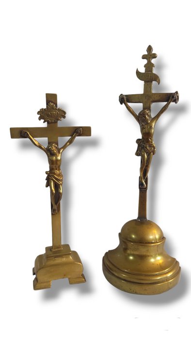 Crucifix pair gilded d'occasion  