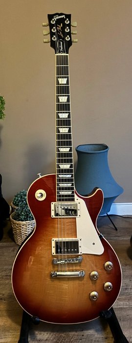Gibson lespaul traditional for sale  