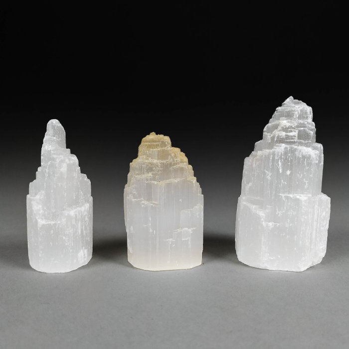 Set selenite crystals for sale  