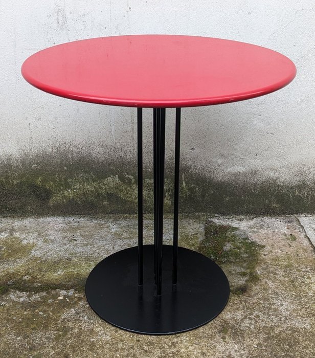 Centre table metal for sale  
