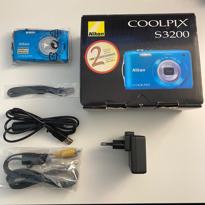 Nikon coolpix s3200 for sale  