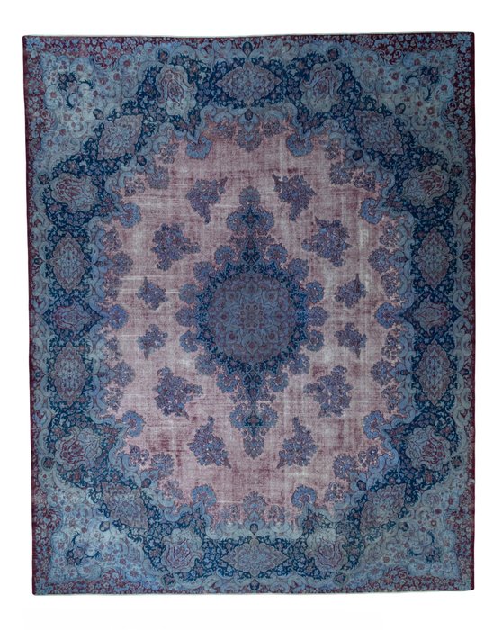 Vintage royal rug for sale  