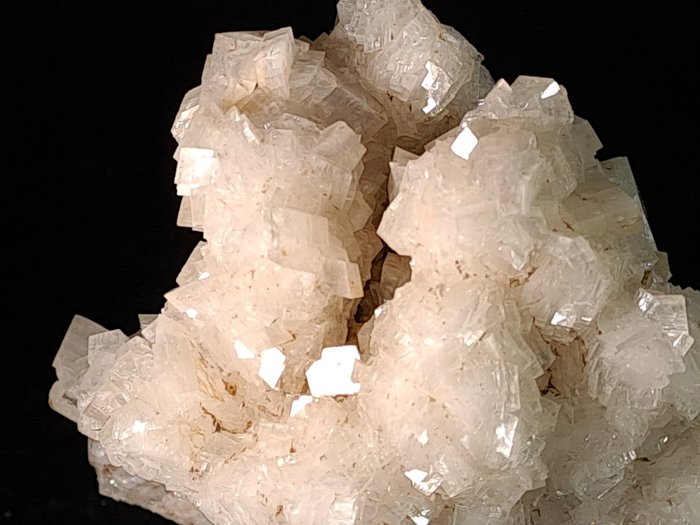 Dolomite crystals matrix for sale  