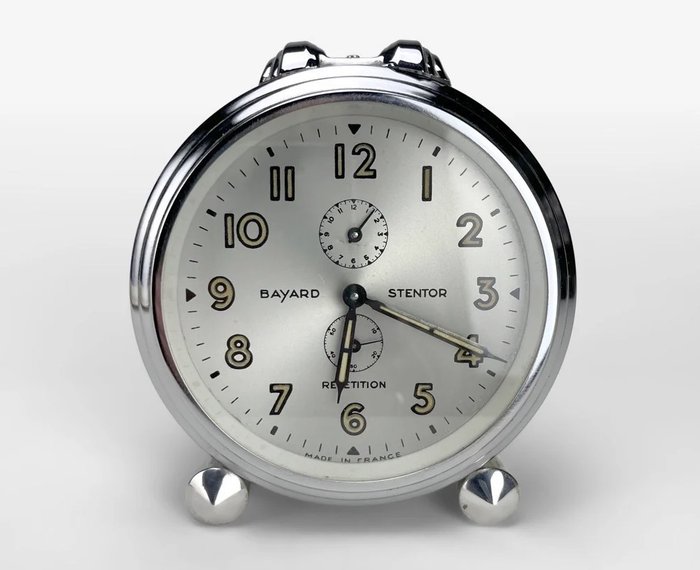 Modernist alarm clock usato  
