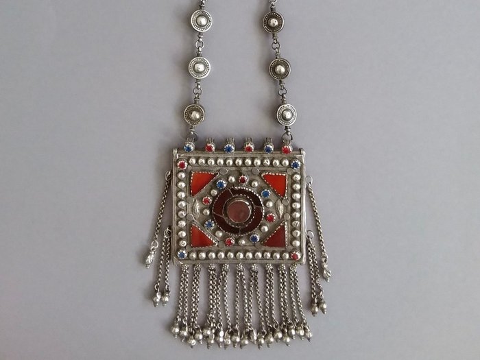 Necklace large pendant for sale  