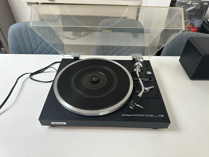 Pioneer 514x turntable for sale  