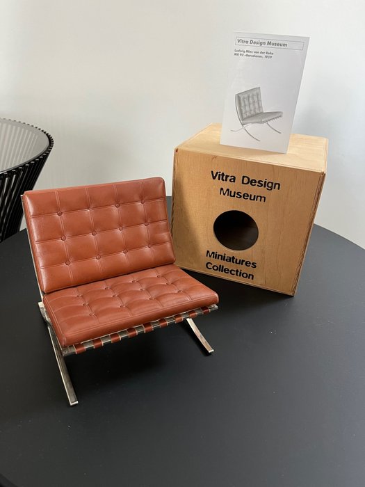 Vitra ludwig mies d'occasion  