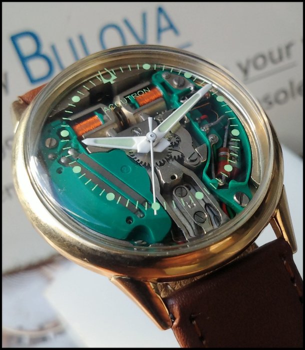 Bulova accutron spaceview d'occasion  
