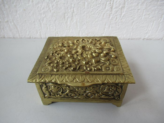 Box bronze box d'occasion  