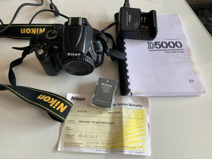 Nikon d5000 digital for sale  