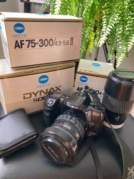Minolta Dynax 500Si SLR Film Camera with Minolta 28-80 and Minolta 75-30mm and  carry case Lens for sale  Aylesbury