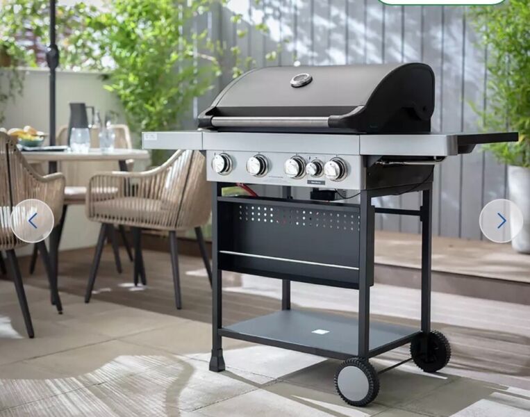4 Gas burner BBQ for sale *Brand New*  for sale  Bournemouth