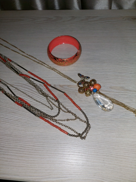 Coral and gold jewelry bundle  for sale  Llansamlet