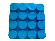 Moldes de emoji de silicone Youdepot 32” cavidade 2 para assar, chocolate, biscoitos etc. comprar usado  Enviando para Brazil