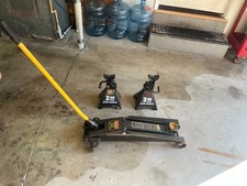 Sold set ton for sale  Beaverton
