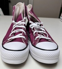 Converse women star for sale  Auburn