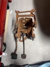 1983-1993 Ford Mustang conjunto manual de embreagem e pedal de freio 5 velocidades T-5 Cobra GT comprar usado  Enviando para Brazil