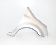 Fender front right d'occasion  Expédié en Belgium