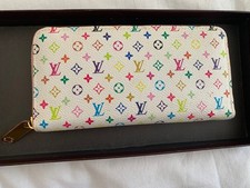 Simple patterned wallet for sale  UK