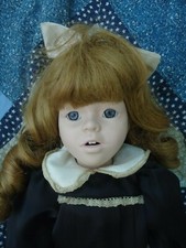 Poupee porcelaine claudine d'occasion  Flixecourt