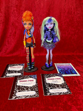 Lote Muñecas Monster High G1 HOWLEEN WOLF & TWYLA con Moda y Accesorios segunda mano  Embacar hacia Mexico