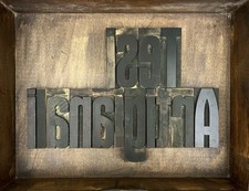 Composizione con caratteri usato  Pisa