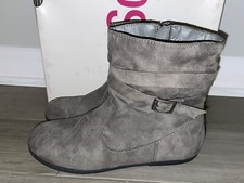 Layne gray suede for sale  Youngstown