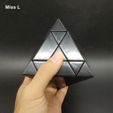 Magic cube puzzle d'occasion  Expédié en Belgium