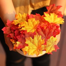 50 peças folhas de bordo artificiais sortidas falso outono casamento exibição decoração Halloween comprar usado  Enviando para Brazil