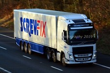 Foto de caminhão 12x8 - Volvo FH460 - Screwfix - WU67 CTX comprar usado  Enviando para Brazil