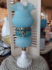 Usado, Lâmpada vintage Fenton azul favo de mel cetim furacão! ABSOLUTAMENTE DESLUMBRANTE!! comprar usado  Enviando para Brazil