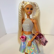 Usado, Boneca Barbie Extra #8 tranças longas loira cabelo frisado revestido articulado comprar usado  Enviando para Brazil