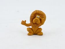 Lion figurine crédit d'occasion  Saint-Pourçain-sur-Sioule