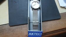 Montre akteo d'occasion  Sarzeau