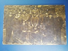Fotocartolina gruppo uomini usato  Genova