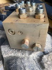 Hydraulic control valve for sale  Indianapolis