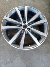 Cerchio r20 originale usato Cerchio r20 originale usato  Treviso