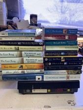 Nicholas Sparks Book Lot Of 22 Hardcover Paperbacks Mixed comprar usado  Enviando para Brazil