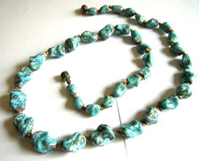 Collier pierres bleu d'occasion  Fontaines-sur-Saône