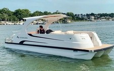 Tritoon pontoon lexington for sale  Columbus