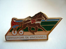 Pins vintage hippodrome d'occasion  Sisteron