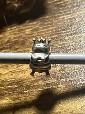 bee pendant queen pandora for sale bee pendant queen pandora for sale Shrewsbury
