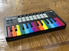 Novation Launchkey Mini MK2 controlador de teclado midi personalizado comprar usado  Enviando para Brazil