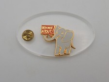 Pin réponse eléphant d'occasion  Auneau