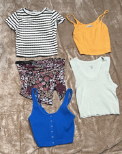 Women teen clothing for sale  Kyle
