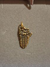 Pendente ciondolo ala usato Pendente ciondolo ala usato  Mira