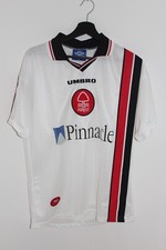 Nottingham forest jersey gebraucht kaufen  Neufahrn