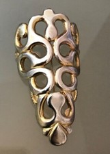 Broche signé césarée d'occasion  France