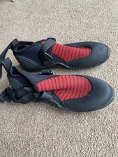 Crewsaver dive boots for sale  DARLINGTON