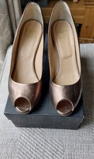 Leather heeled shoes for sale  SUDBURY